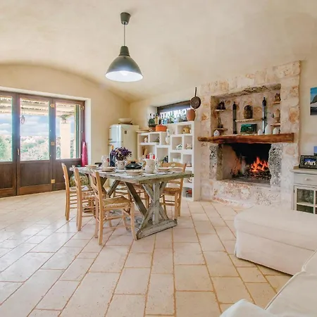 Awesome In -br- With Kitchen *