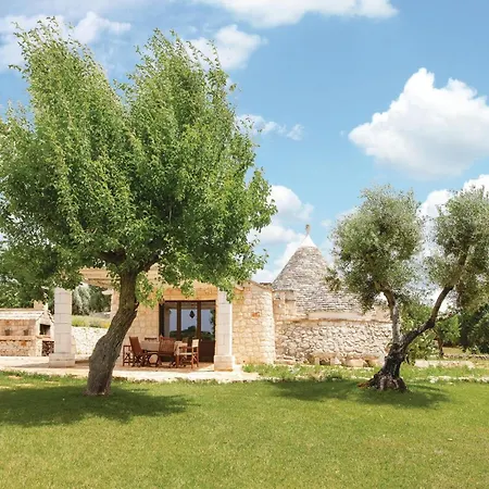 Awesome In -br- With Kitchen Holiday home
