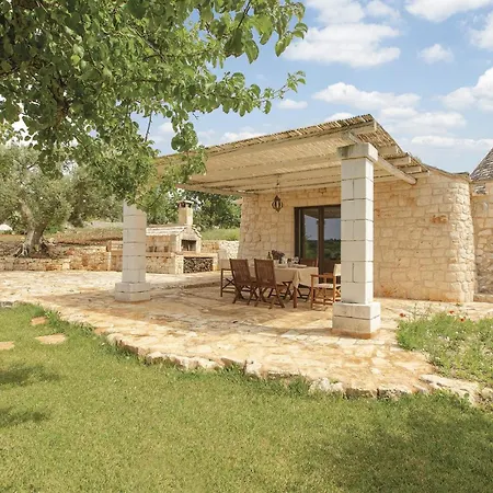 Awesome In -br- With Kitchen